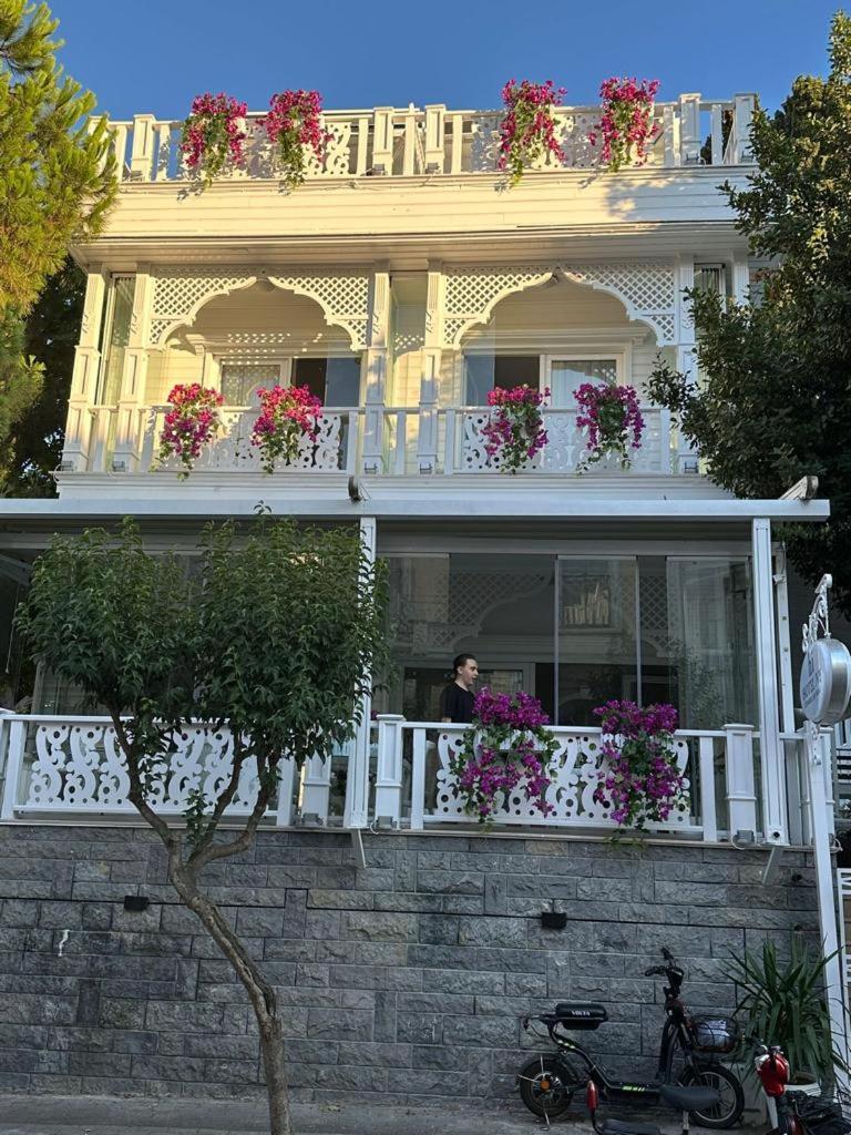 Hi Hotel Ivy Bueyuekada Adalar Luaran gambar