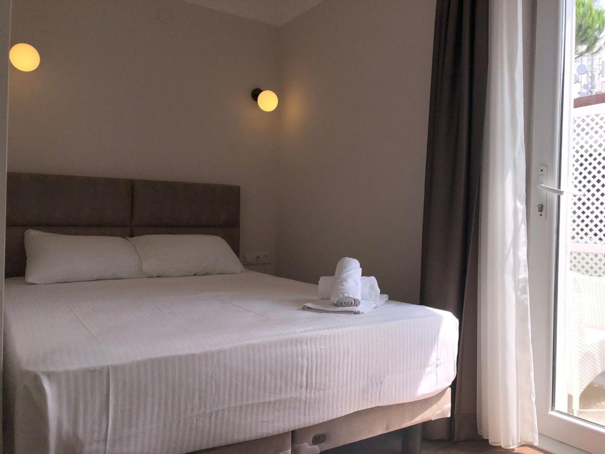 Hi Hotel Ivy Bueyuekada Adalar Luaran gambar